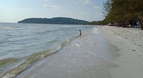 Bakhlong Beach