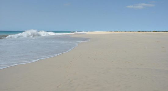 Carquejinha Beach