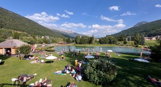 Plage du Lac du Pontillas Beach