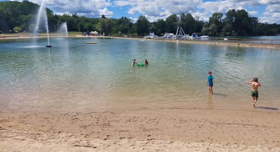 Plage du Lac de Cormoranche