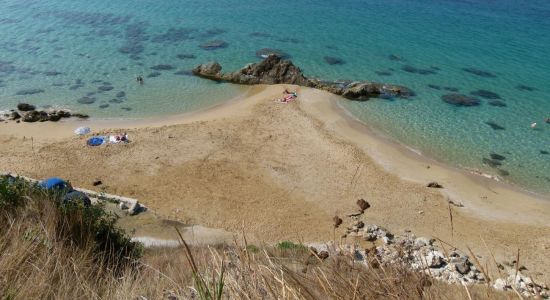 Paliolinos beach