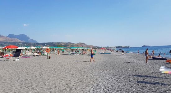 Acchio-Fiumicello beach