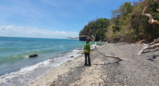 Black Sand Beach