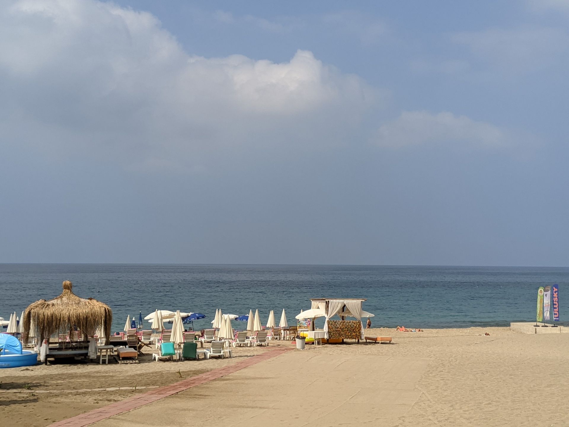 Fotografija Kleopatrina plaža in naselje